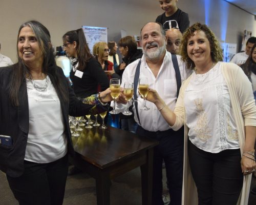 45225044_2184981551740164_7397941598102749184_n